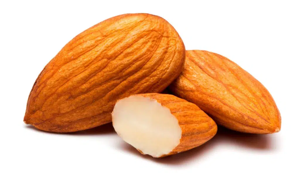 ¿Cuáles son los frutos secos más saludables? Top 10 según la ciencia 58 » Tienda VitaSport amendras