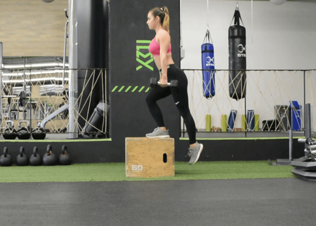 Step-up con mancuernas
