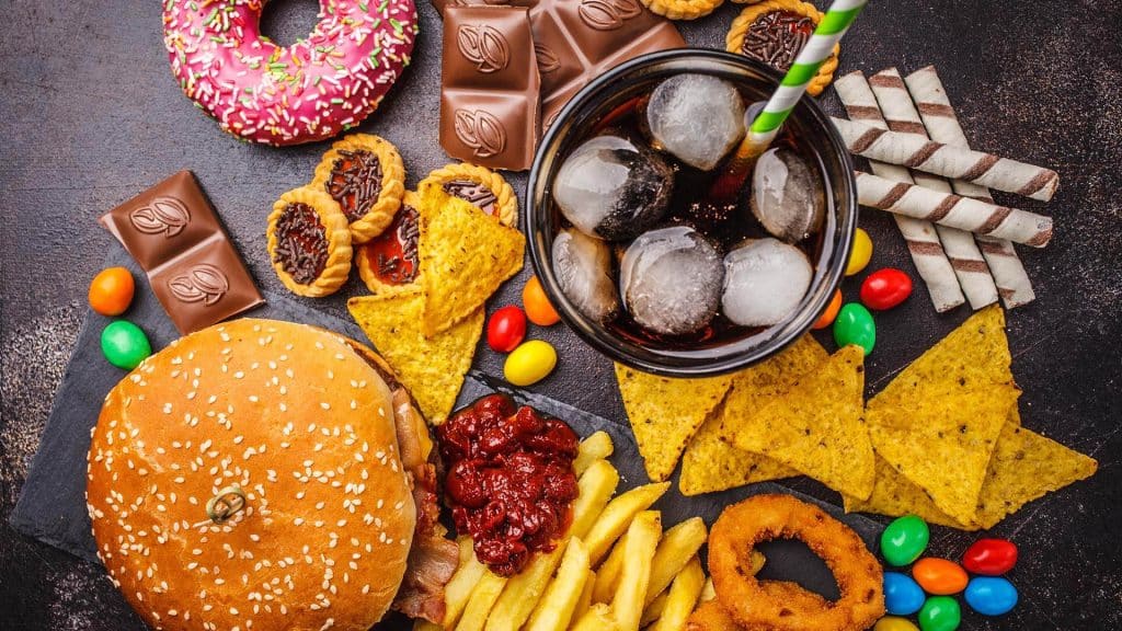 ¿Son tan malos los ultraprocesados como dicen? 4 » Tienda VitaSport Diferentes alimentos ultraprocesados