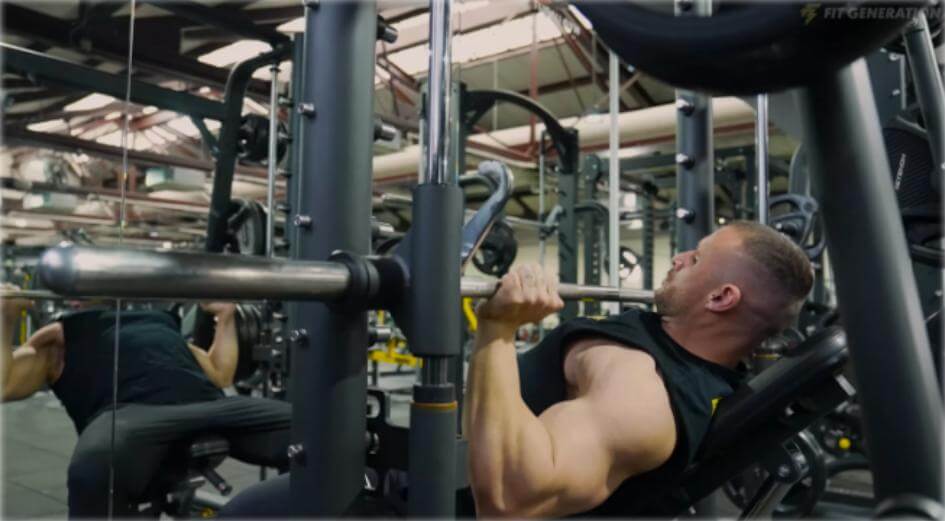 5 errores que debes evitar al entrenar tus hombros 17 » Tienda VitaSport Entrenar deltoides anterior y el pectoral